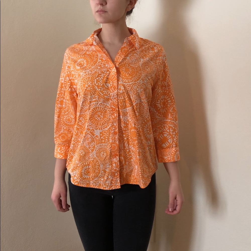 Patterned Wrinkle Resistant Women’s Button Down